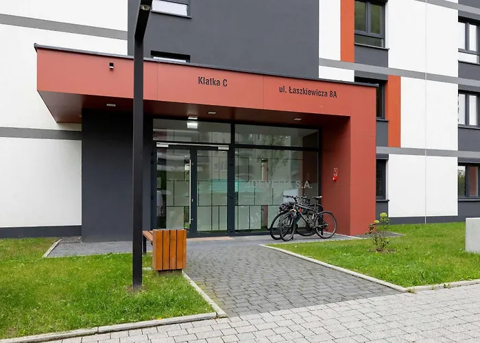 Cozy s Laszkiewicza With Parking By Noclegi Renters